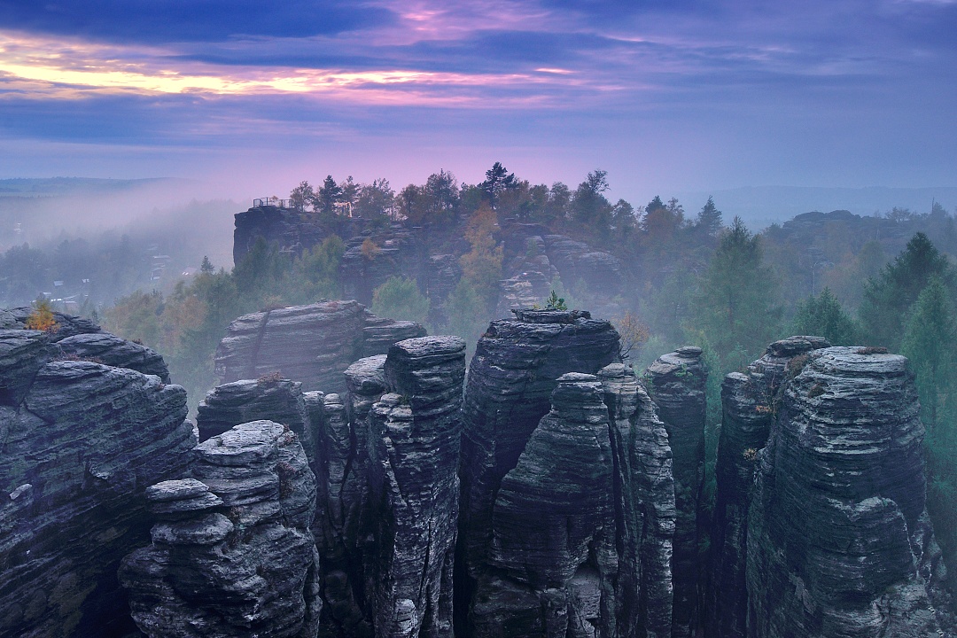 Foto: Pevnost a Sloní sloupy - Tiské stěny - říjen 2020